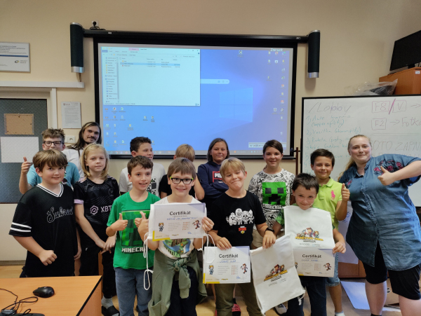 Minecrafťacké tábory Bridge Academy