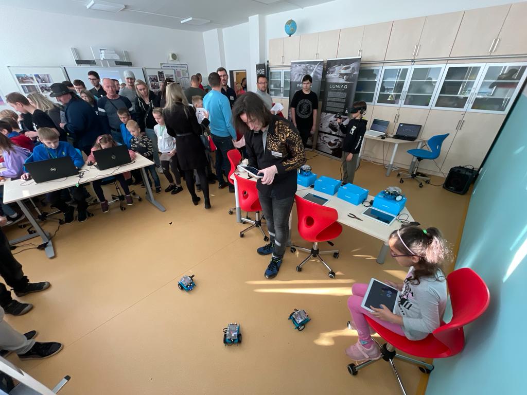 Technohraní robotika - Bridge Academy